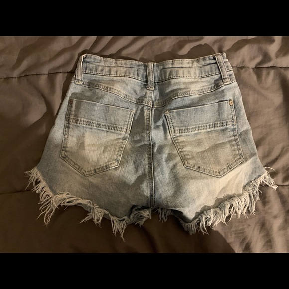 shorts - Picture 2 of 2